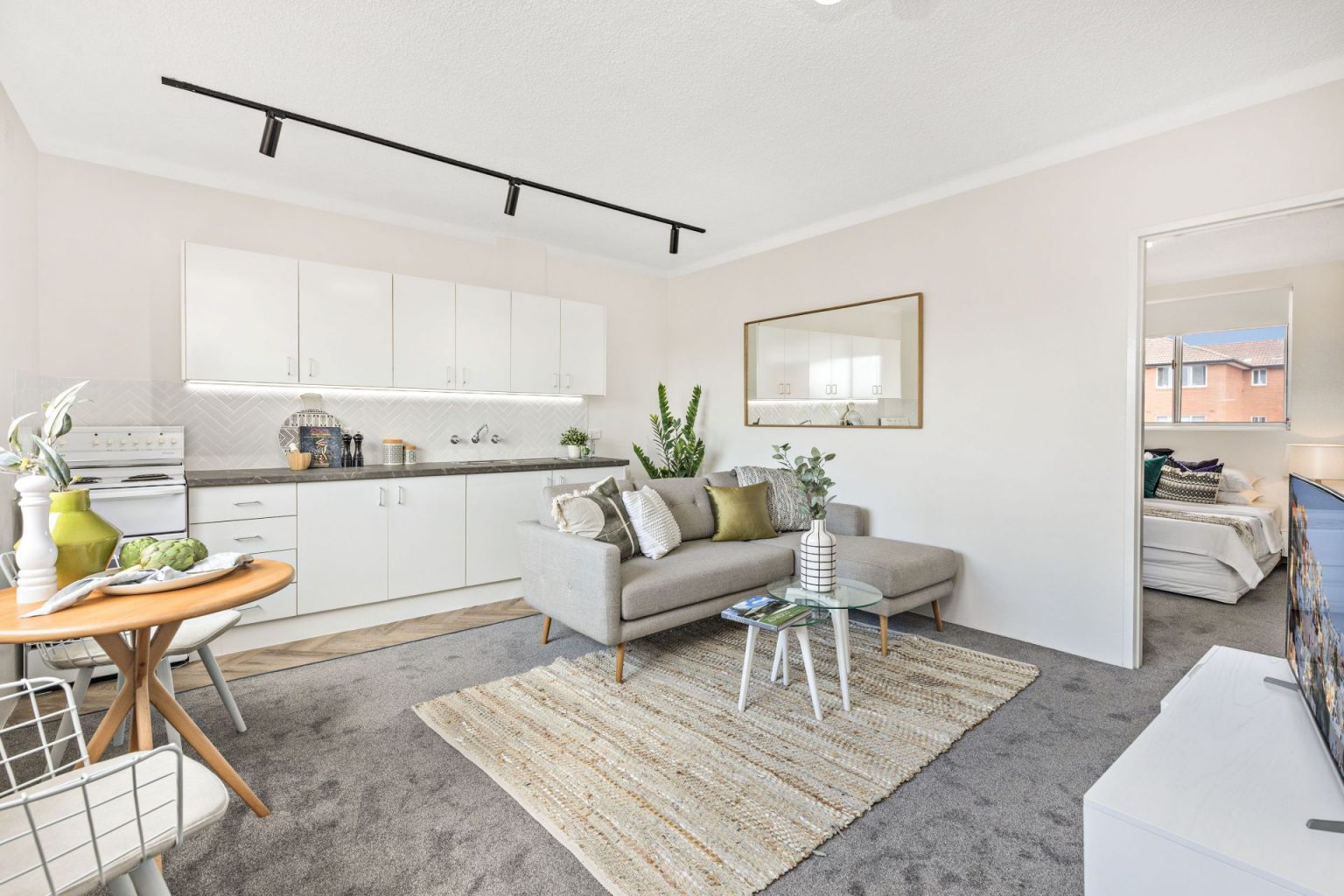 LEICHHARDT
